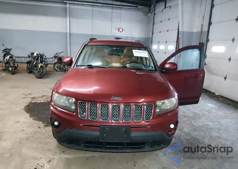 2014 Jeep Compass Latitude z USA, uszkodzony, nr VIN 1C4NJDEB4ED734418